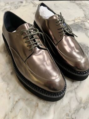 Clergerie Metallic Grey Lace-Up Dress Shoes sz38. NWT